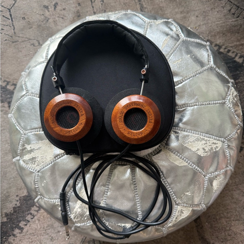 Grado GS1000 Headphones with Wood Cups and Custom Gimbals w/ Case